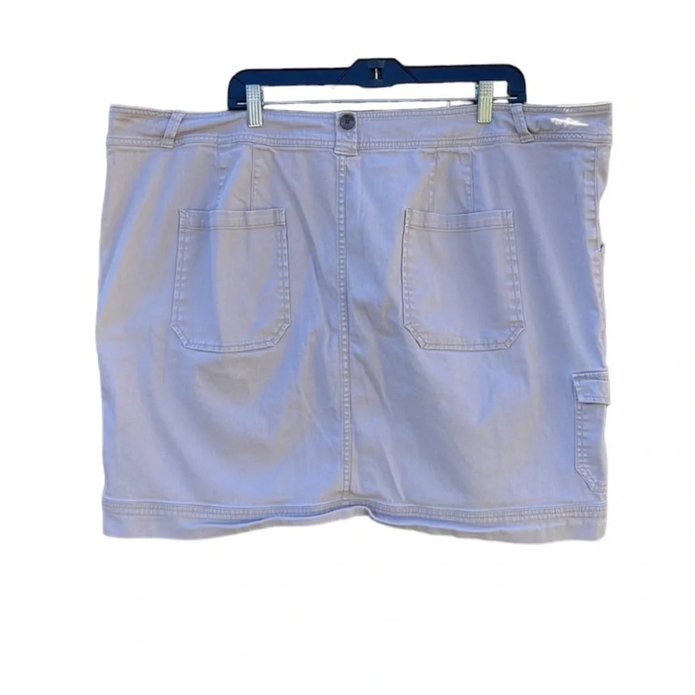 Lane Bryant size 26 women’s tan cargo mini skirt
